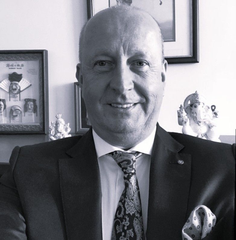 Marek Dziki recommends Andrew Bryant for Leadership Development