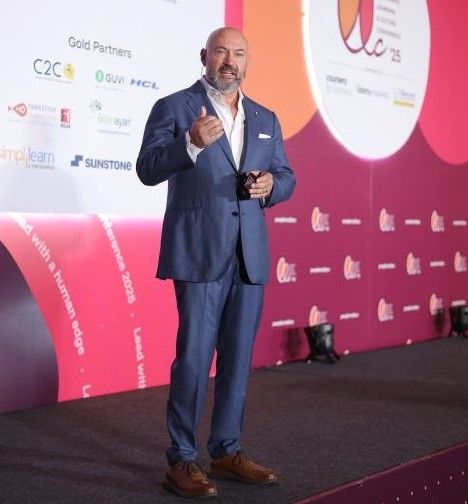 Andrew Bryant Author