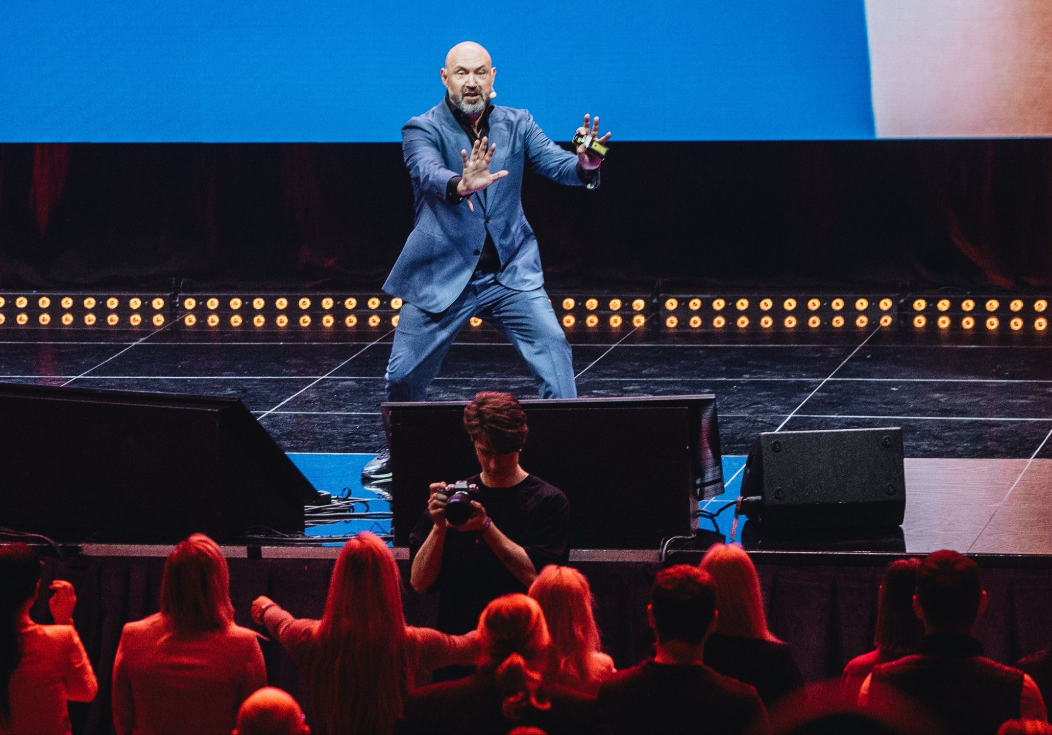 Motivational Speaker Andrew Bryant Self-leadership